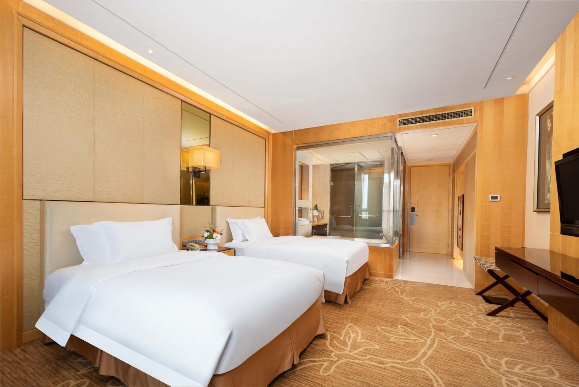 Crowne Plaza Xiangyang By Ihg Hotell Exteriör bild